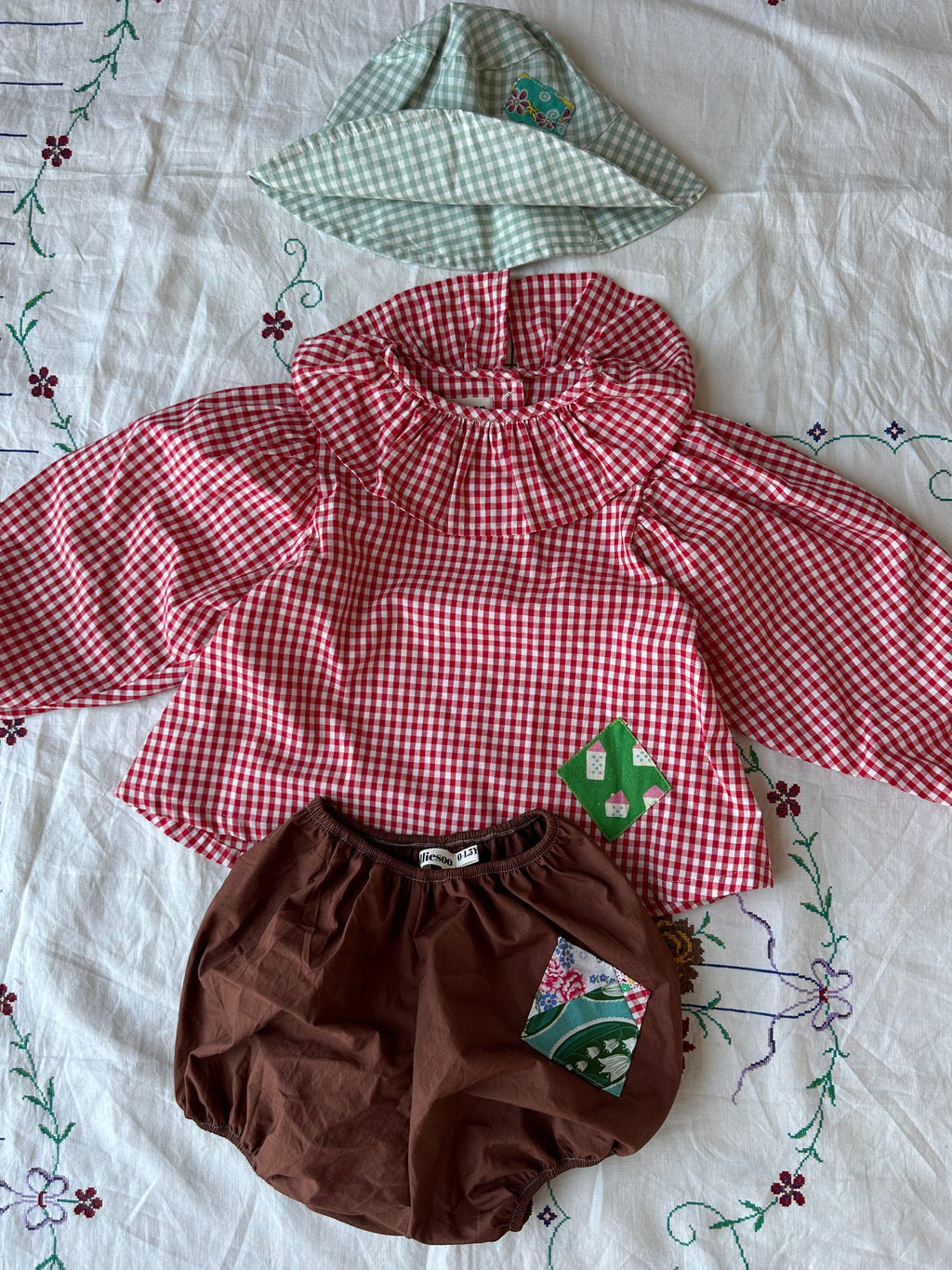 Okja Blouse - Gingham Check (Picnic Red)