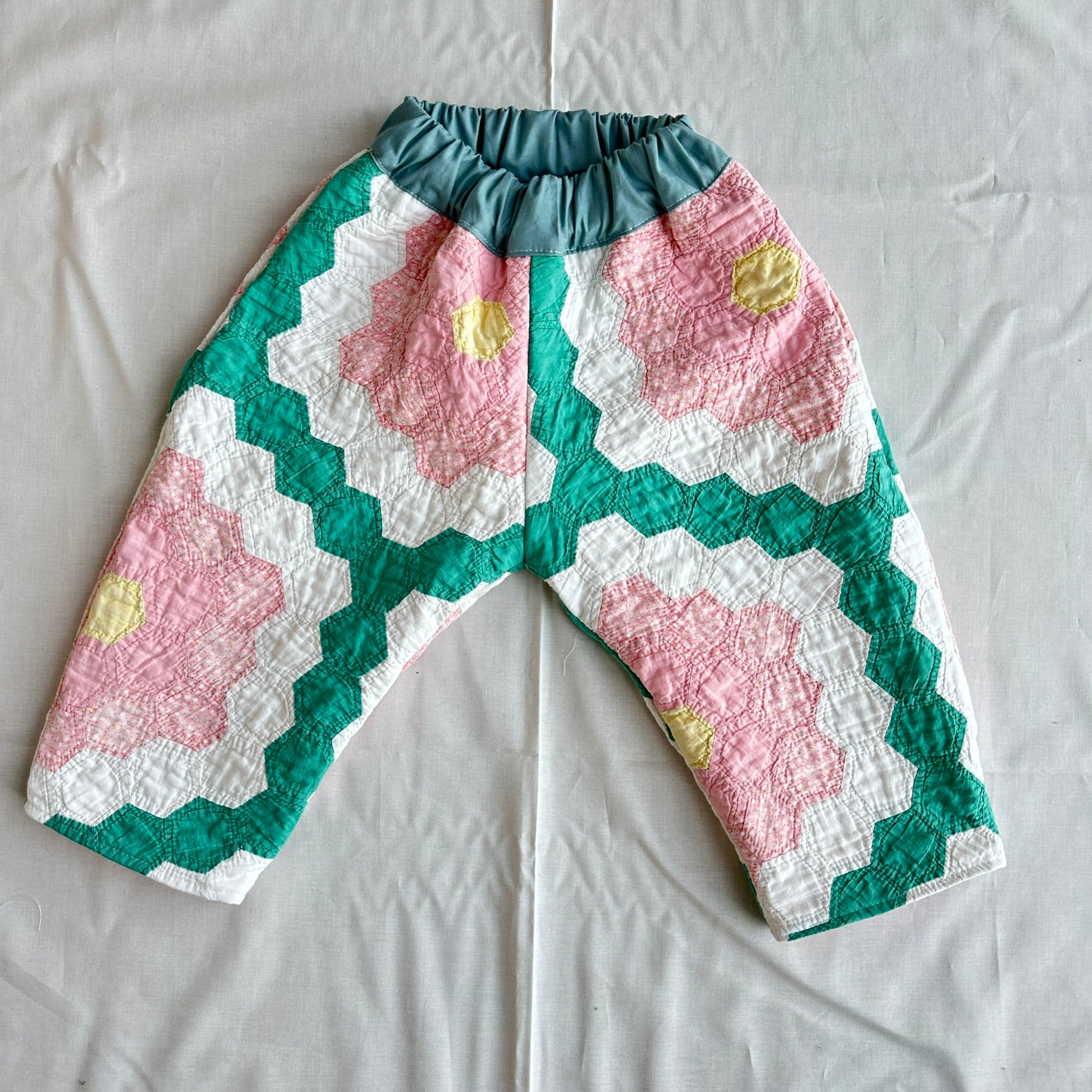 Quilt Gojengee Pants- Grandma’s Garden