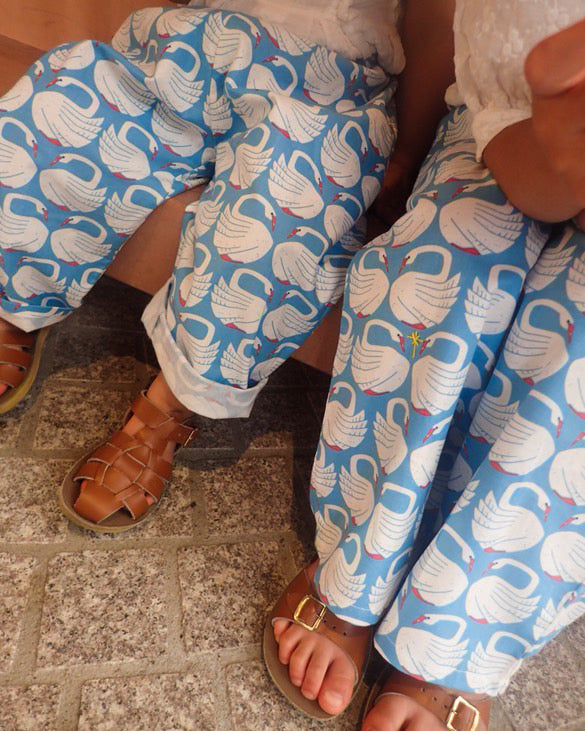 Gojengee Pants - Loving Swan