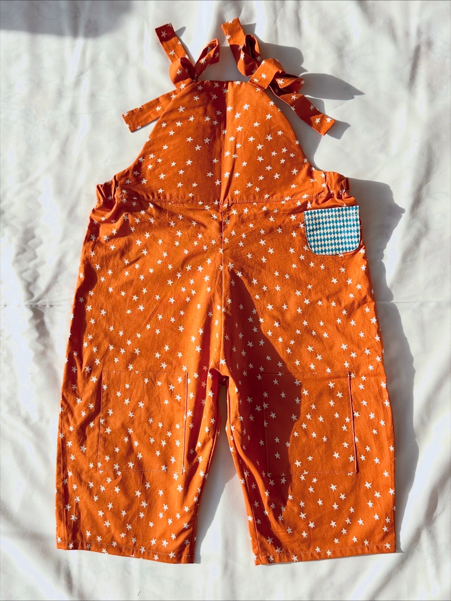 Dome Romper :  twinkle little stars.