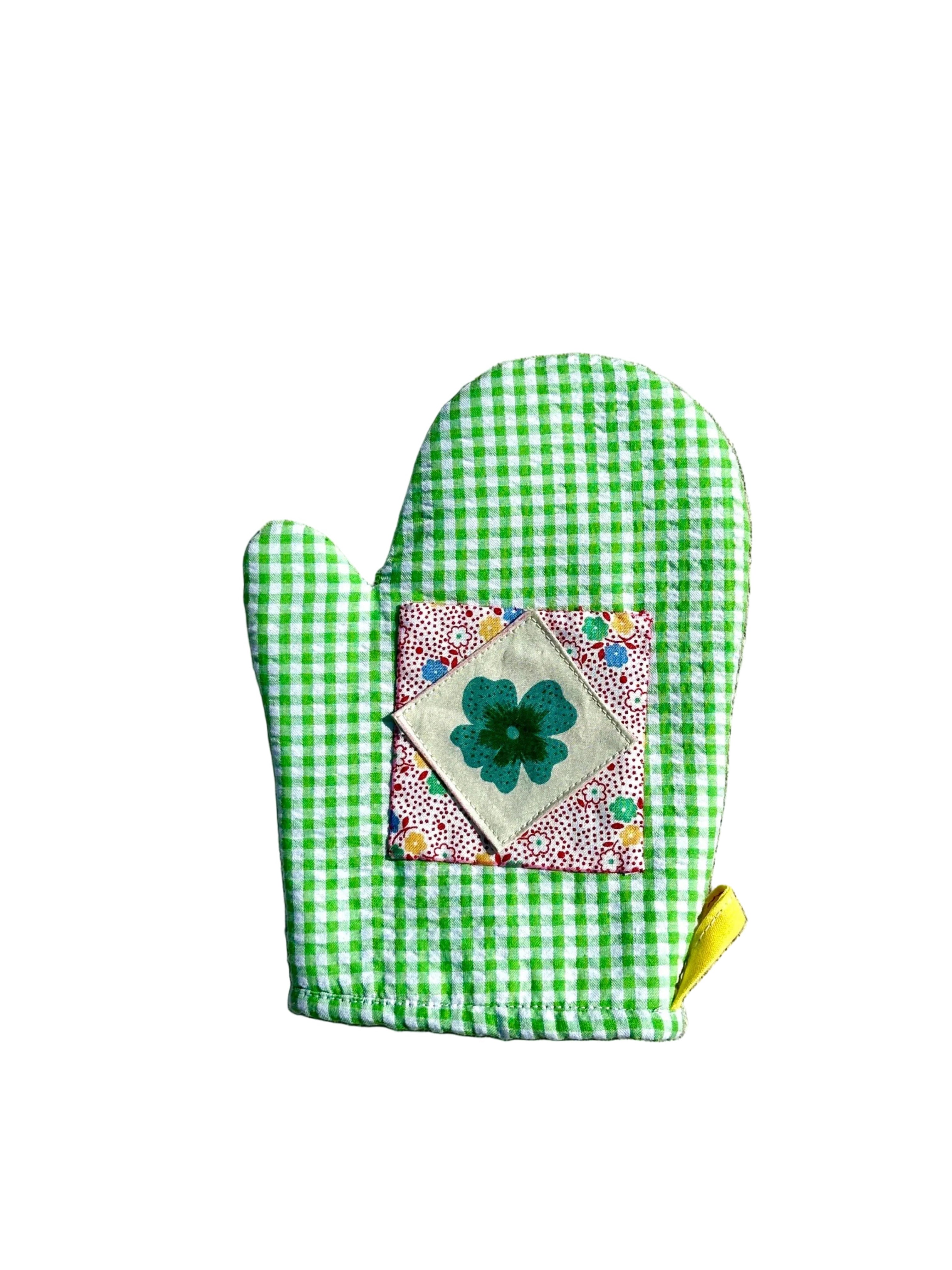 Mini Toy Oven Mitt for Kids