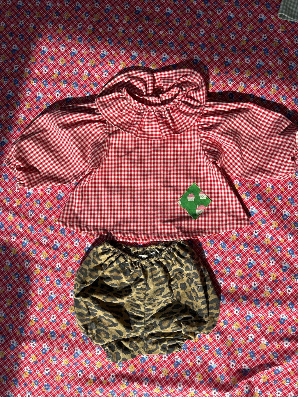 Ok-ja Blouse - Gingham Check (Picnic Red)