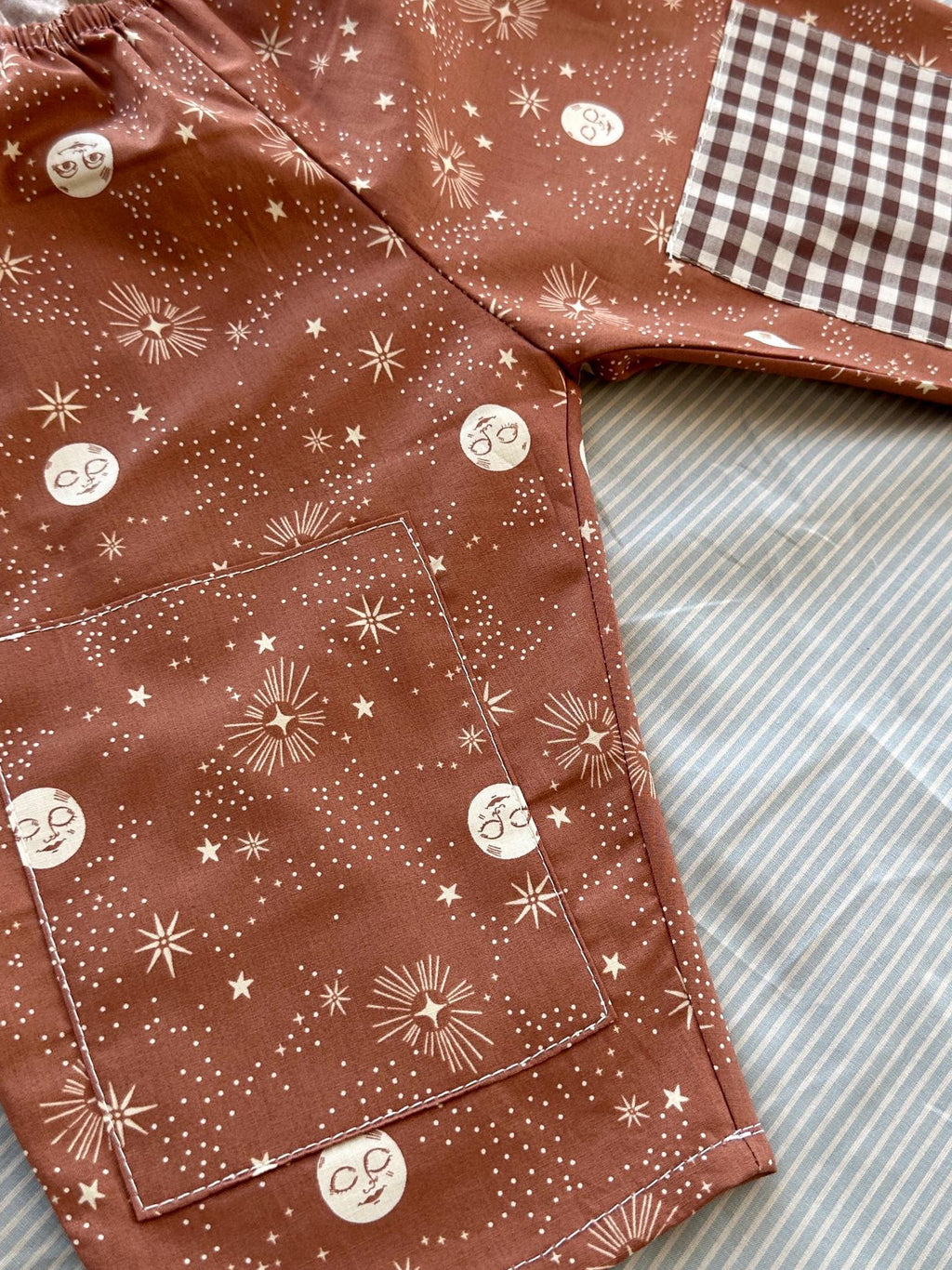 Gojengee Pants: -Good Spirit