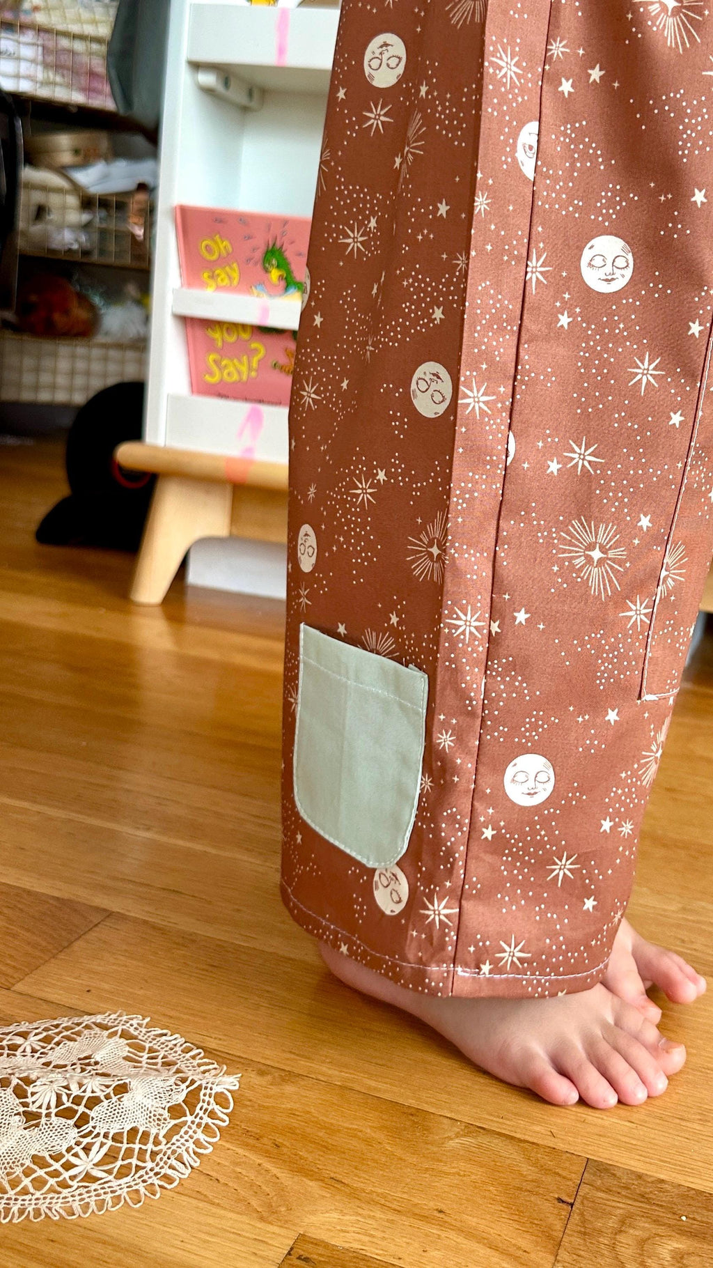 Gojengee Pants: -Good Spirit