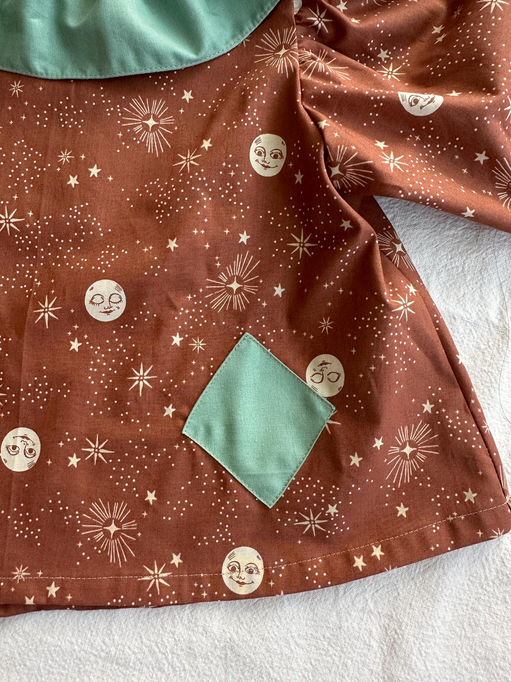 Good Spirit (Terracotta) Blouse: Ruffle Neck, with a diamond Patch (0-7Y)