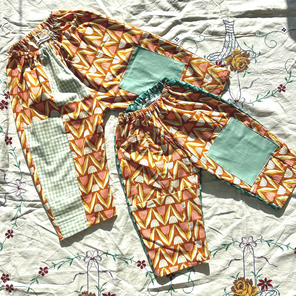 Gojengee Pants: Patchwork Retro Tulip.