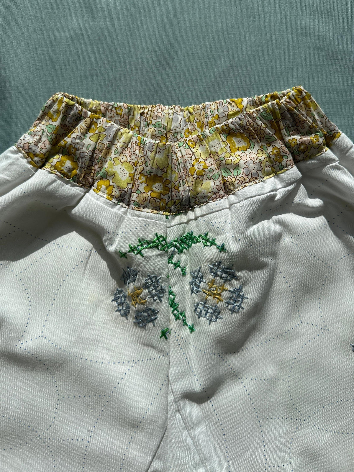 Quilt Gojengee Pants- Lavender Cross-Stitch